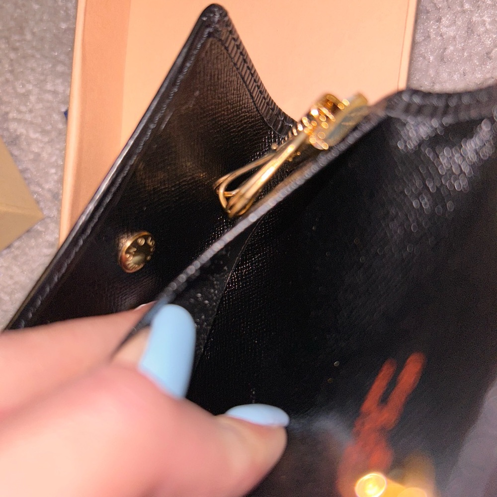 Louis Vuitton 6 Epi Multicles - Picture 7 of 7